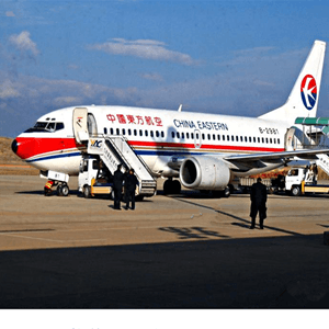 阿拉善右旗巴丹吉林机场物流航空快运业稳步发展的原因是什么？